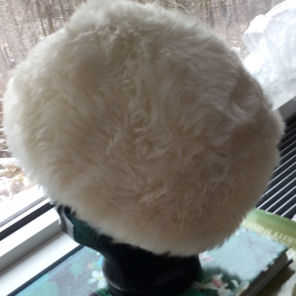 Tuscan lamb hat, M-L - Picture 3 of 5